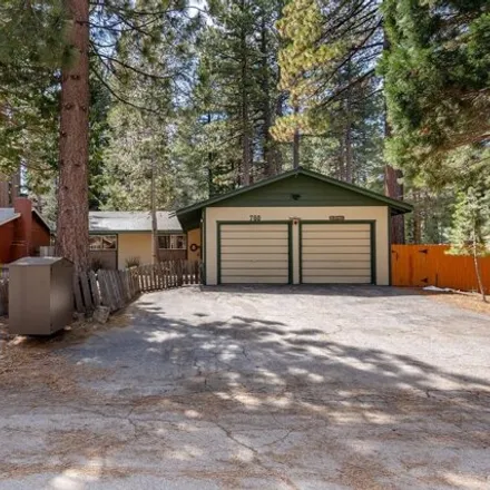 Image 2 - 728 Patricia Lane, Tahoe Valley, South Lake Tahoe, CA 96150, USA - House for sale