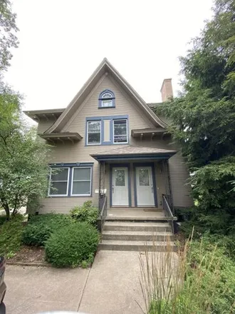 Buy this studio house on 1668 Walker Avenue Northwest in Grand Rapids, MI 49504