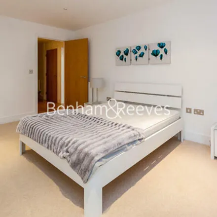 Image 8 - Rodman House, 2 Larson Walk, Millwall, London, E14 9HY, United Kingdom - Room for rent