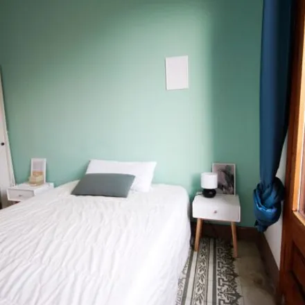 Rent this 2 bed room on Gran Via de les Corts Catalanes in 493, 08001 Barcelona