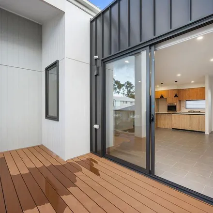 Rent this 3 bed apartment on Cowles Crescent in Lilydale VIC 3140, Australia