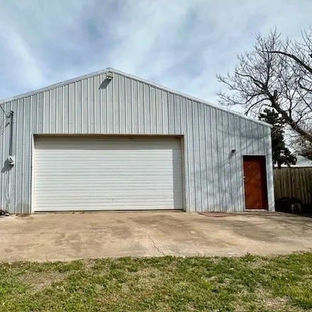 Image 3 - 172 Cedar Street, Carnegie, Caddo County, OK 73015, USA - House for sale