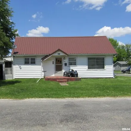 Buy this 2 bed house on 316 West Avenue D in Lewistown, IL 61542