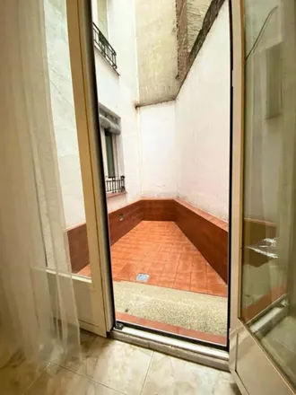 Image 9 - Calle de Gaztambide, 32, 28015 Madrid, Spain - Room for rent