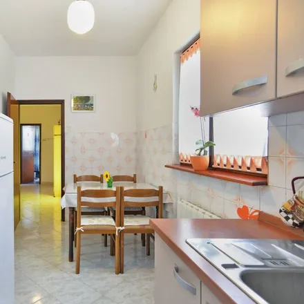 Image 3 - Svetvinčenat, Istria County, Croatia - Apartment for rent