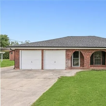 Buy this 4 bed house on 36 River Park Drive in Hahnville, St. Charles Parish