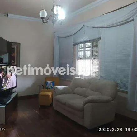 Buy this 5 bed house on Rua Mônaco in Eldorado, Contagem - MG