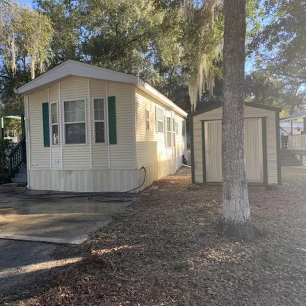 Buy this 2 bed house on 14199 Northeast 171st Place in Marion County, FL 32134