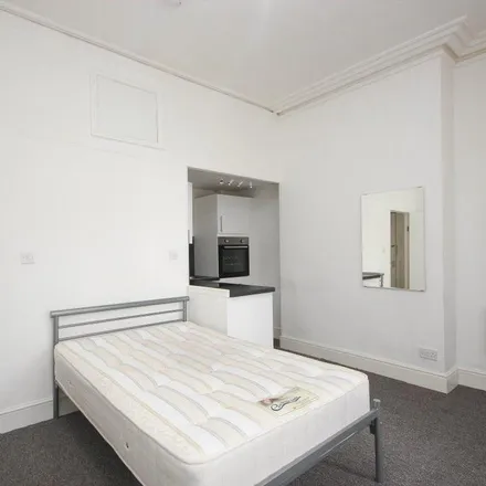 Image 2 - Besp-Oak Furniture, Hill Street, Coventry, CV1 4AJ, United Kingdom - Apartment for rent