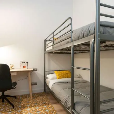 Image 8 - Carrer dels Còdols, 9, 08002 Barcelona, Spain - Apartment for rent