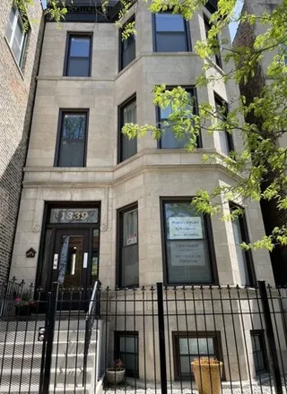 Image 2 - 1339 N Western Ave Apt 3, Chicago, Illinois, 60622 - House for rent