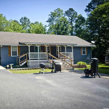 Buy this 4 bed house on 185 Fernandez Lane in Pearcy, Garland County