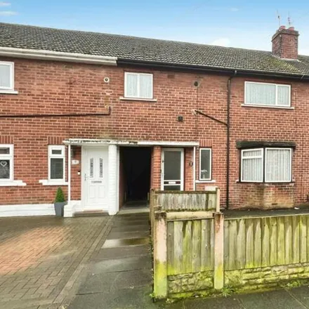 Buy this 3 bed townhouse on Bishops Way in Widnes, WA8 3LW