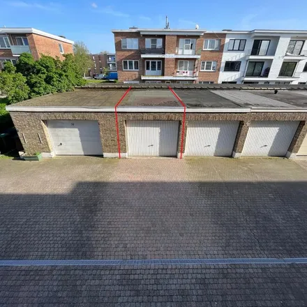 Rent this 2 bed apartment on Kwikstaartlaan 45 in 9032 Ghent, Belgium