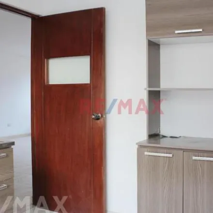 Buy this 3 bed apartment on Avenida NN1 in Ate, Lima Metropolitan Area 15487