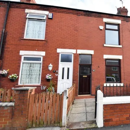 Rent this 2 bed townhouse on Britannia Bridge Primary School in Winifred Street, Hindley