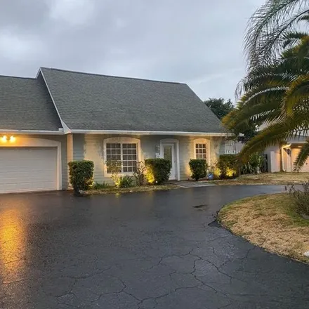 Rent this 5 bed house on 2518 Northeast 17th Street in Country Club Isles, Pompano Beach