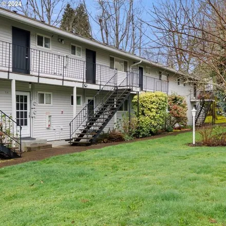 Buy this 1 bed condo on 6835 Southwest Capitol Hill Road in Portland, OR 97219