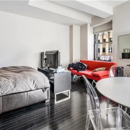 Image 4 - 20 Pine Street, New York, NY 10005, USA - Condo for sale