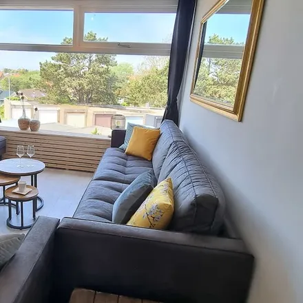 Rent this 2 bed apartment on 2042 DW Zandvoort