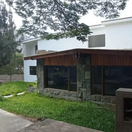 Buy this 4 bed house on Institución educativa inicial Chiquitines in Calle B, Chaclacayo