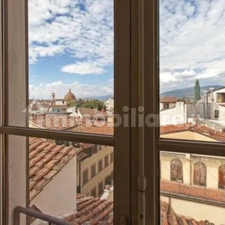 Image 4 - Via delle Belle Donne 32 R, 50123 Florence FI, Italy - Apartment for rent