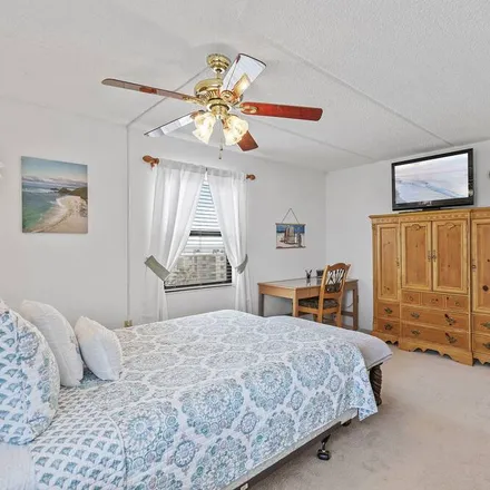Image 5 - Daytona Beach Shores, FL - Condo for rent