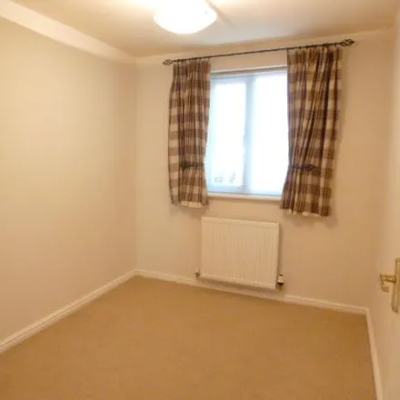 Image 6 - Broadoaks, Bury, BL9 7SU, United Kingdom - Apartment for rent