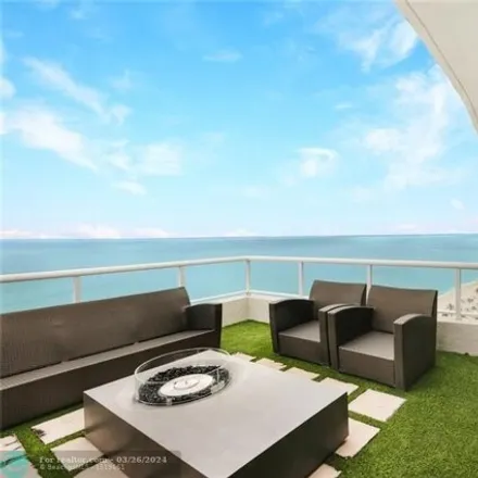 Image 1 - The Ritz-Carlton, 1 North Fort Lauderdale Beach Boulevard, Fort Lauderdale, FL 33304, USA - Condo for sale