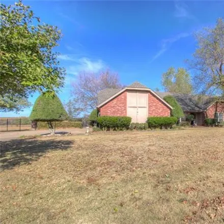 Image 2 - 1219 Green Country Boulevard, Haskell, Muskogee County, OK 74436, USA - House for sale