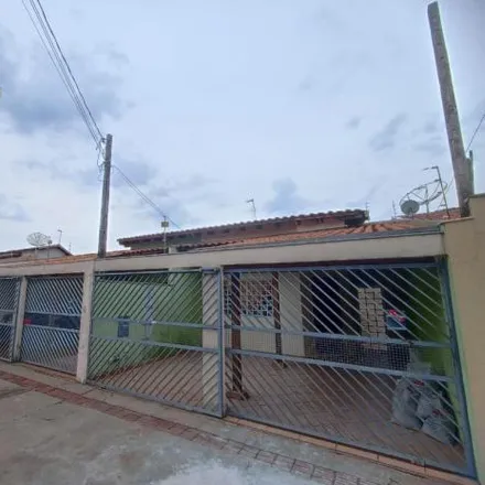 Rent this 3 bed house on Rua Joel Braz de Oliveira in Antares, Londrina - PR