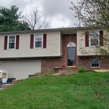 Buy this 4 bed house on 1204 Chinook Trail in Indian Hills, Frankfort