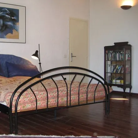 Rent this 3 bed house on Costermano in Via Primo Maggio, 37010 Costermano sul Garda VR