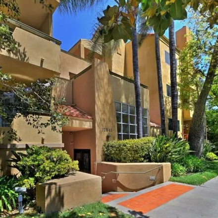 Image 4 - 12837 Bloomfield Street, Los Angeles, CA 91604, USA - Condo for rent