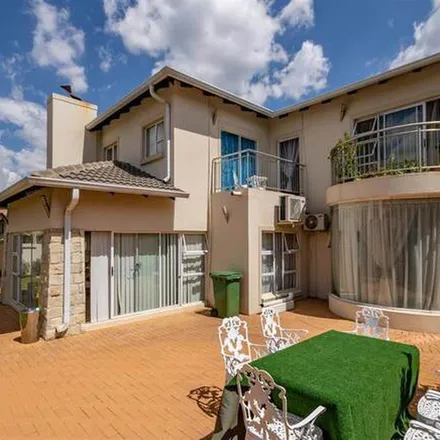 Image 2 - Waxberry Drive, Johannesburg Ward 23, Gauteng, 2053, South Africa - Apartment for rent