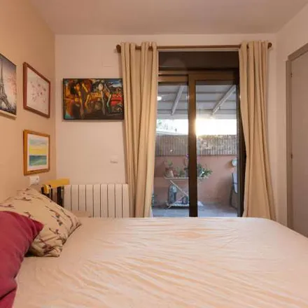 Rent this 2 bed apartment on Experto Universitario in Carrer del Doctor Garcia Brustenga, 8