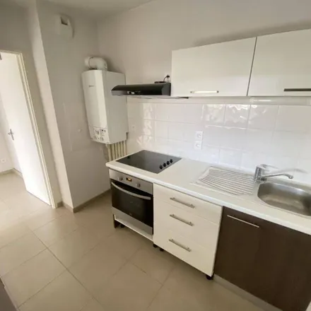 Rent this 2 bed apartment on 10 Chemin d'Encourse in 31140 Launaguet, France