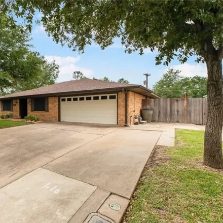 Image 2 - 3568 Carter Creek Parkway, Bryan, TX 77802, USA - House for sale