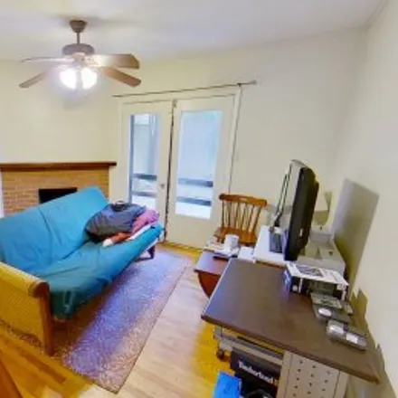 Rent this 3 bed apartment on 609 East Thompson Street in Fishtown, Philadelphia