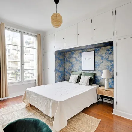 Image 2 - 5 Rue François Mouthon, 75015 Paris, France - Apartment for rent