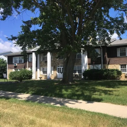 Rent this 1 bed house on 5000 West Cold Spring Road in Greenfield, WI 53220