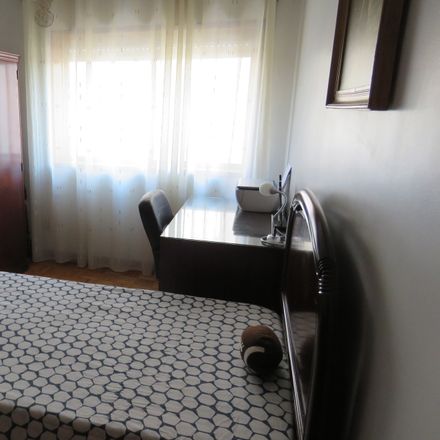 Rent this 3 bed room on Tv. Monte in 4445-416 Ermesinde, Portugal