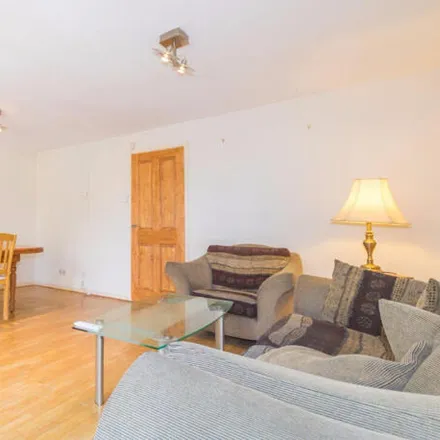 Rent this 3 bed townhouse on 9-16 Culloden Close in London, SE16 3JH