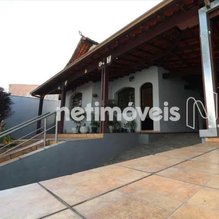Buy this 4 bed house on Rua Pastor Rui Franco in São João Batista, Belo Horizonte - MG