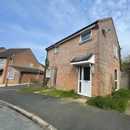 Buy this 3 bed house on 62 Braithwait Close in Norwich, NR5 9EJ