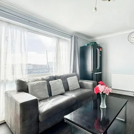 Buy this 4 bed apartment on Ednam House in London, SE15 6SE