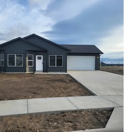 Buy this 3 bed house on Meadow View Loop in Lewis and Clark County, MT 56902