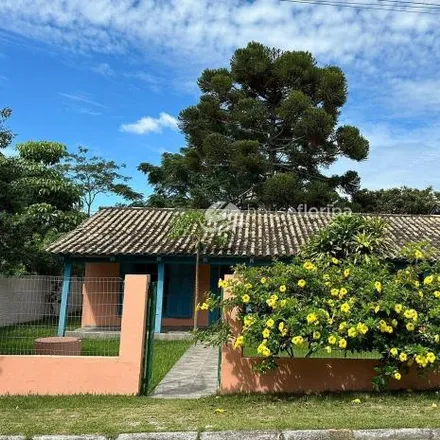 Buy this 3 bed house on Rua Bosque dos Eucaliptos in Campeche, Florianópolis - SC