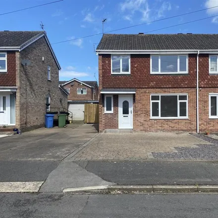 Rent this 3 bed house on Springdale Close in Willerby, HU10 6SF