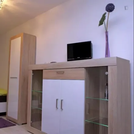 Rent this 1 bed apartment on Alt-Lichtenrade 100B in 12309 Berlin, Germany